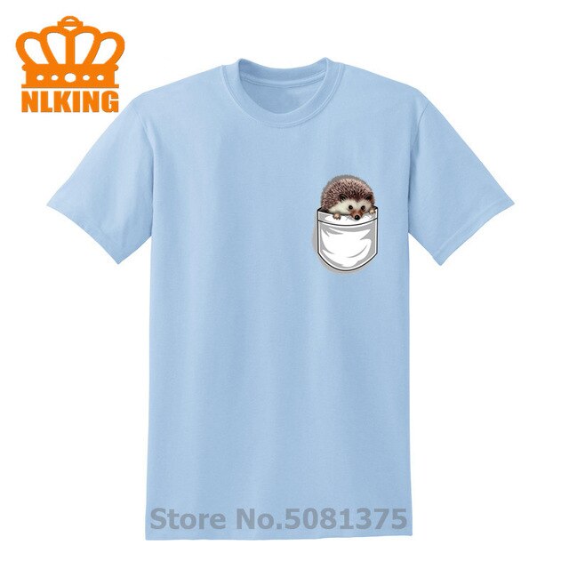 New Funny Hedgehog The Pocket Traveler Print T-Shirts Summer Male Tops Fashion Men T shirt Cute Fake Pocket In My Tees Boys Tops - foodandtravelers